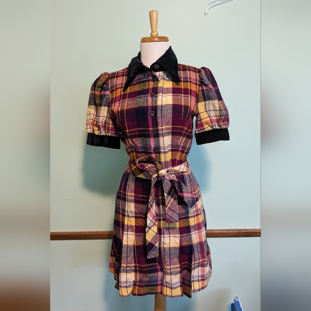 Vintage small tweed dress by The Cottager for Junior Petite